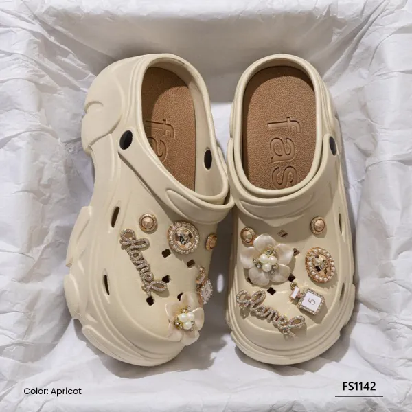 Dew Drop Female Slipper